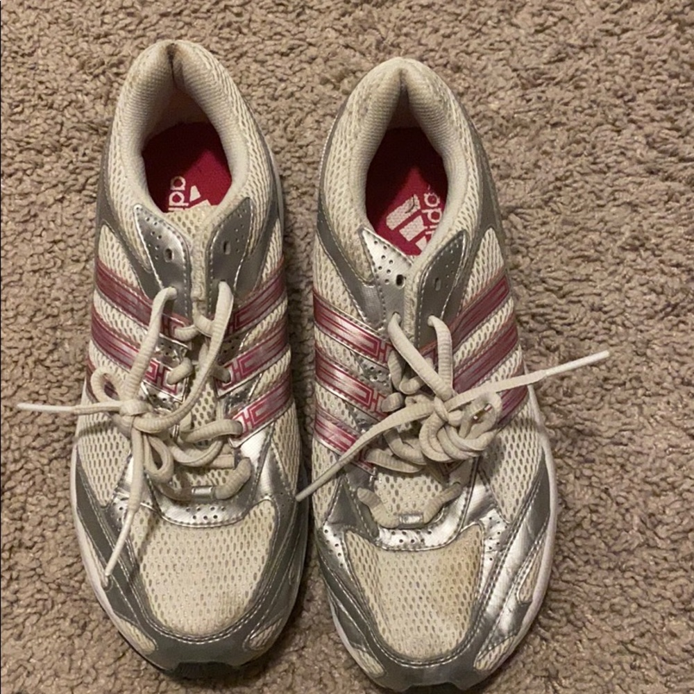 Adidas pink striped tennis shoes